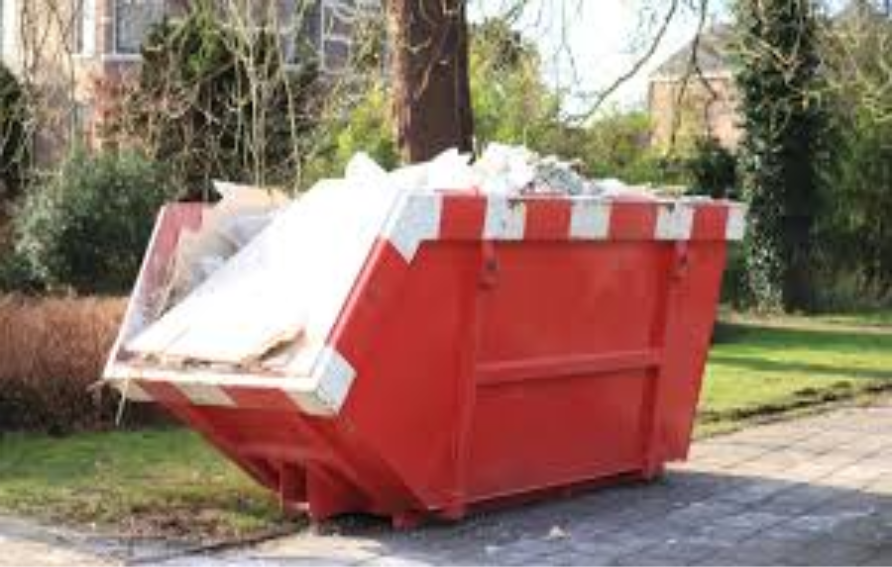 What Can and Cannot Go in a Dumpster: Ontario’s Practical Guide